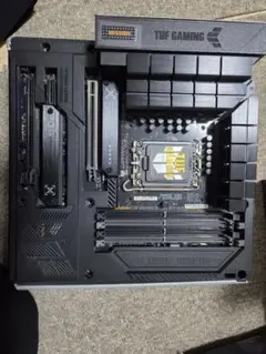 ASUS TUF GAMING B760M-BTF WIFI マザーボード