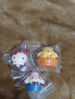 【まとめ売り】サンリオキャラクターズ　チョコレートドール　3個
