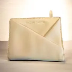 CHARLES & KEITH 二つ折り財布 アイボリー