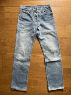 Levi’s 501 ライトブルー ストレートデニム ボタンフライ アメリカ製