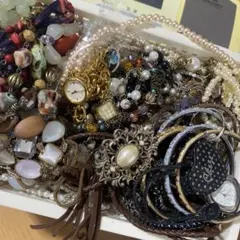 遺品整理 アクセサリー 時計 まとめ ブローチ タイピン 刻印未検品 z44