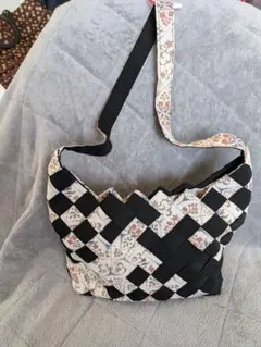 Item thumbnail for item a4746613-8d8a-4ac8-a321-5e71bc562178