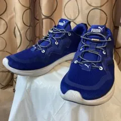 PUMA プーマ　ネイビー スニーカー　ランニングシューズ　27.5センチ