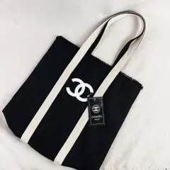 CHANEL ノベルティ ストライプ トートバッグ（大容量） - メルカリ
