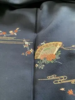 [みー様専用]やまと謹製　付け下げ訪問着　上質な紺絹地に精密な刺繍　はじく加工