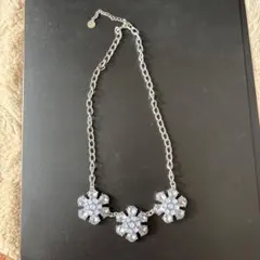 ネックレス　花　フラワーのサムネイル