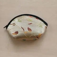 刺繍入り金色 小物入れ コインケース