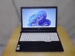 ⑥FUJITSU Lifebook A576/N 15.6インチ ⑥FUJITSU Lifebook A576/N 15.6インチ - メルカリ