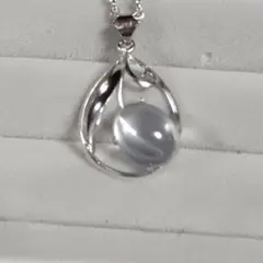 ムーンストーンペンダント