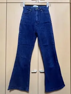 epine デニムパンツのサムネイル