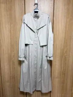 【新品未使用】KBF 2WAY トレンチコート ロング丈 ベージュのサムネイル
