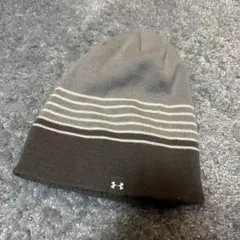 UNDERARMOUR ニット帽　グレー