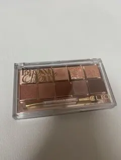 クリオ　プロアイシャドウパレット　02 ブラウンシュー　clio