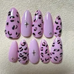ネイルチップ　レオパード　ピンク　ヒョウ柄　y2k ギャル
