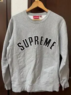 Supreme アーチロゴ スウェット グレー　Mサイズのサムネイル