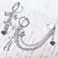 地雷イヤリング イヤーカフ 十字架と黒ハート silver