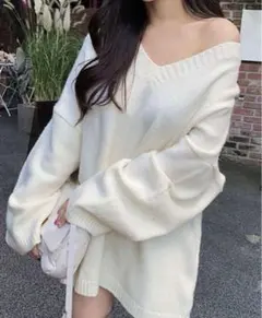 Vネックドロップショルダーセータードレス