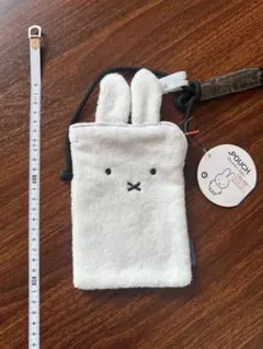 miffyミッフィーポシェット、スマホショルダー