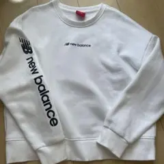 ニューバランストレーナー