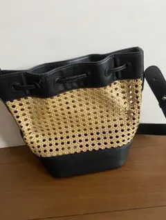 ZARA かごバッグ