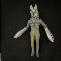 BANDAIバンダイウルトラマンバルタン星人2代目ソフビ2003年製廃盤希少