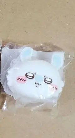 【新品】ちいかわ おかおミニシリコンポーチ モモンガ