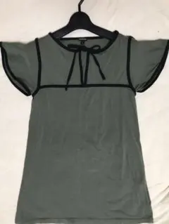 カットソー Tシャツのサムネイル