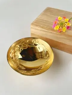 純金 工芸品