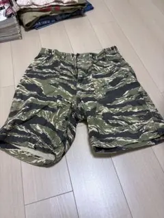 フリーホイーラーズ タイガーカモ ショーツのサムネイル