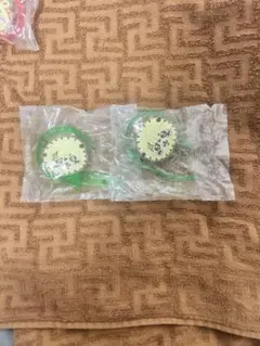 ガチャ ちいかわ ライトブレス ブレスレット ラッコ2体