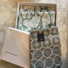 ミナペルホネン　麻布とバッグのサムネイル