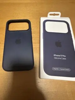 iPhone17pro アップル純正ケース　ネイビー