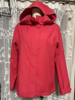 ユニクロ　　ナイロン　パーカー