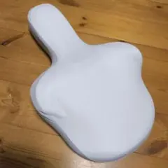 godchoo pillows ゴッチョ背まくらのサムネイル