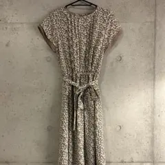 花柄ワンピース　ナチュラルビューティーベーシック