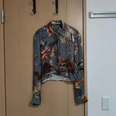 3連休特価！off-white レーヨンシャツ　総柄のサムネイル