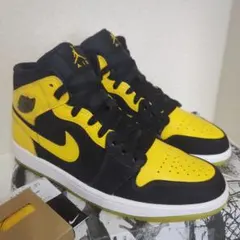 【美品】​NIKE AIR JORDAN 1 MID SE ニューラブのサムネイル
