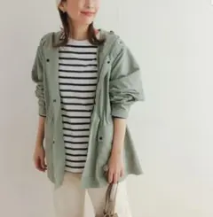 URBAN RESEARCH DOORS ナイロンマウンテンパーカー　薄手