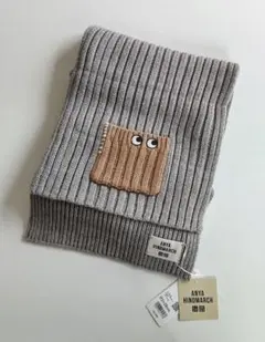 アニヤハインドマーチ ユニクロ コラボ マフラ― グレー