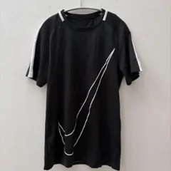 Nike DRI-FIT ブラックシャツ Mサイズ