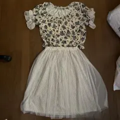 アクシーズファム 花柄ブラウスとプリーツスカートセット