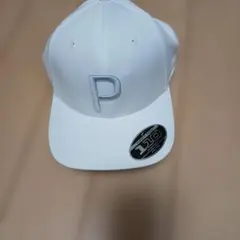 PUMA ホワイト 110キャップ Pロゴ刺繍
