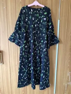 美品】ミナペルホネン ワンピース giraffe柄 ブラック系 - メルカリ