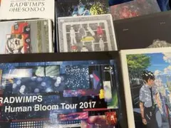 RADWIMPS アルバムジャケット缶バッジ コンプ - メルカリ
