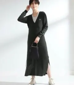 Ray BEAMS × FRED PERRY 別注　ニットワンピース ブラック