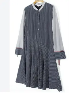 トミーヒルフィガー❤︎ストライプシャツワンピース⭐︎両脇に擦れあります！のサムネイル