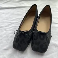 新品未使用♡BEAUTY&YOUTH♡SQUフラットパンプス♡38 Vカットステッチ フラットシューズ