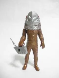 ベアモデル　ザラブ星人　ミドルサイズ　ソフビ 商品一覧