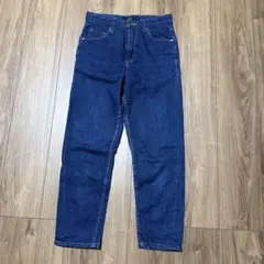 Item thumbnail for item 19e78d0e-a71a-4140-a7bf-7592cc6e8ce4