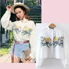 【大人気！】花柄刺繍ブラウス　Ｍサイズ　ＺＡＲＡ、Snidel風